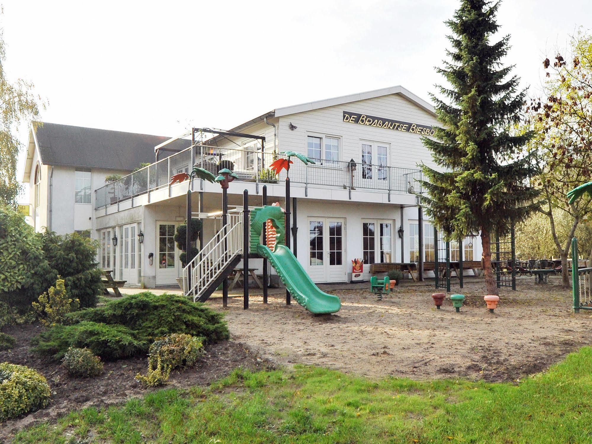 Hotel De Brabantse Biesbosch 3*